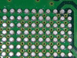 محل مونتاژ آیسی با پکیج BGA بر روی برد PCB