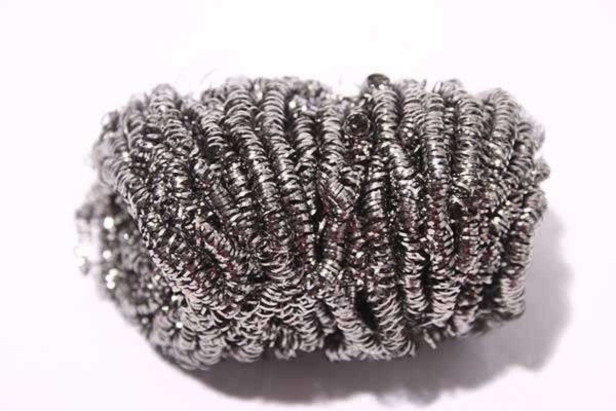 سیم ظرفشویی برای تمیزکاری فیبر مدار چاپی